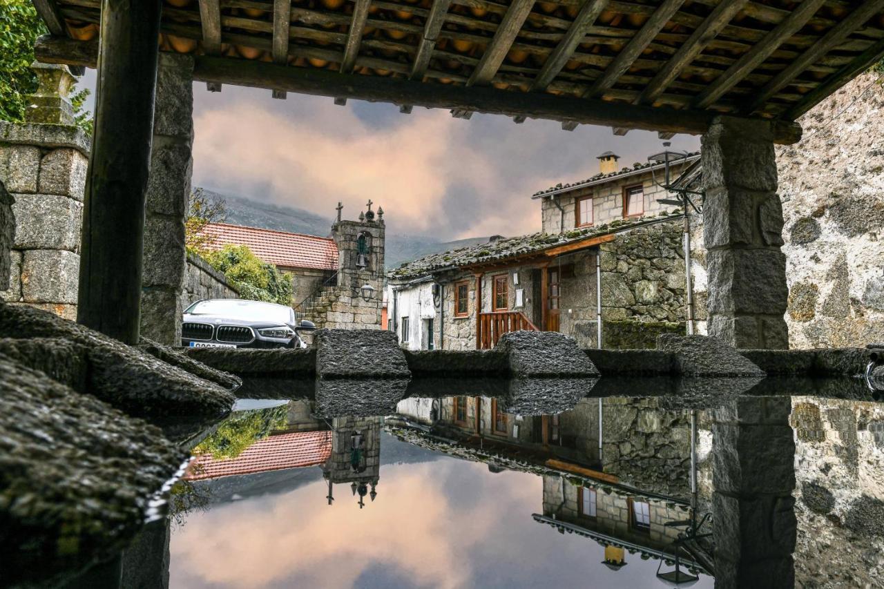 Casa Do Tio Ferreiro Pensionat Sabugueiro  Exteriör bild